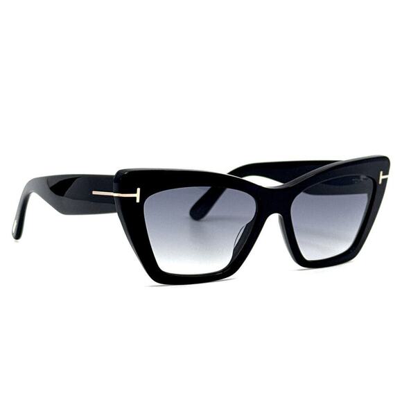 NEW!!!  TOM FORD Wyatt Sunglasses TF871 01B Authentic main image 8